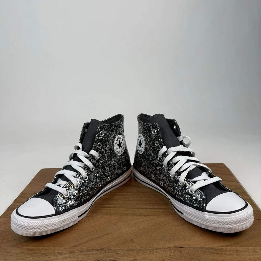 New Big Kids Converse Chuck Taylor All Star Dark Matter High Tops Sneaker Sz 6 Y